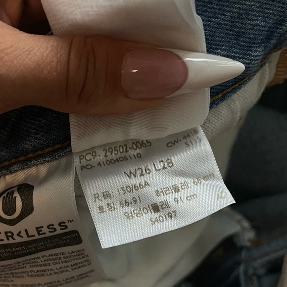 501 LEVIS - Picture 5 of 10